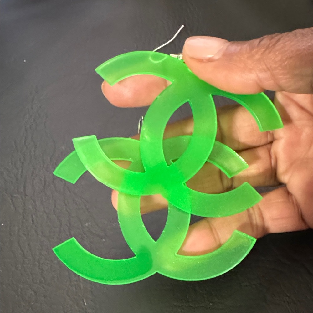 Streetwear Fashion Neon Green Earrings - Picture 6 of 9